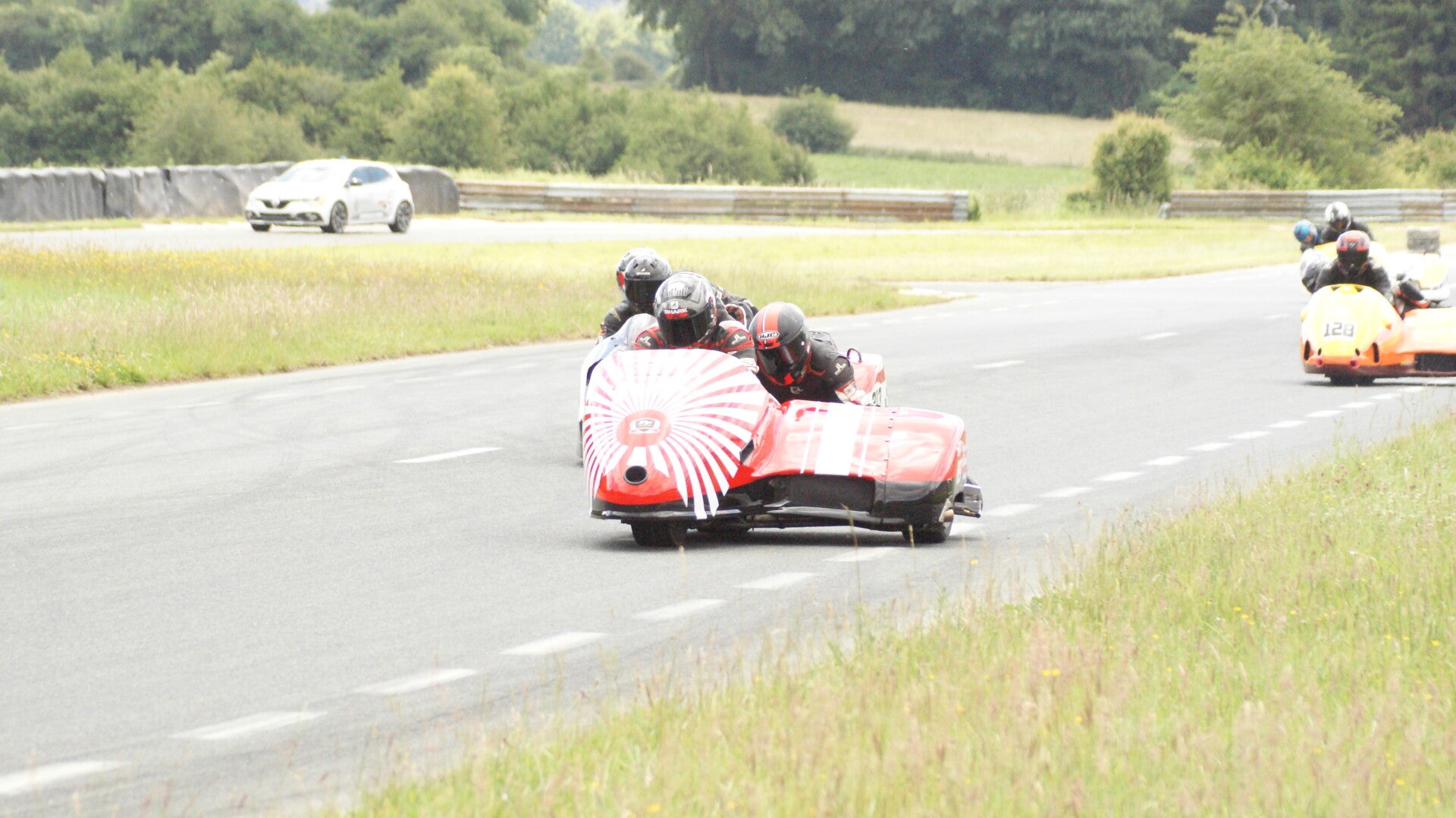 dsc08007-standard.jpg