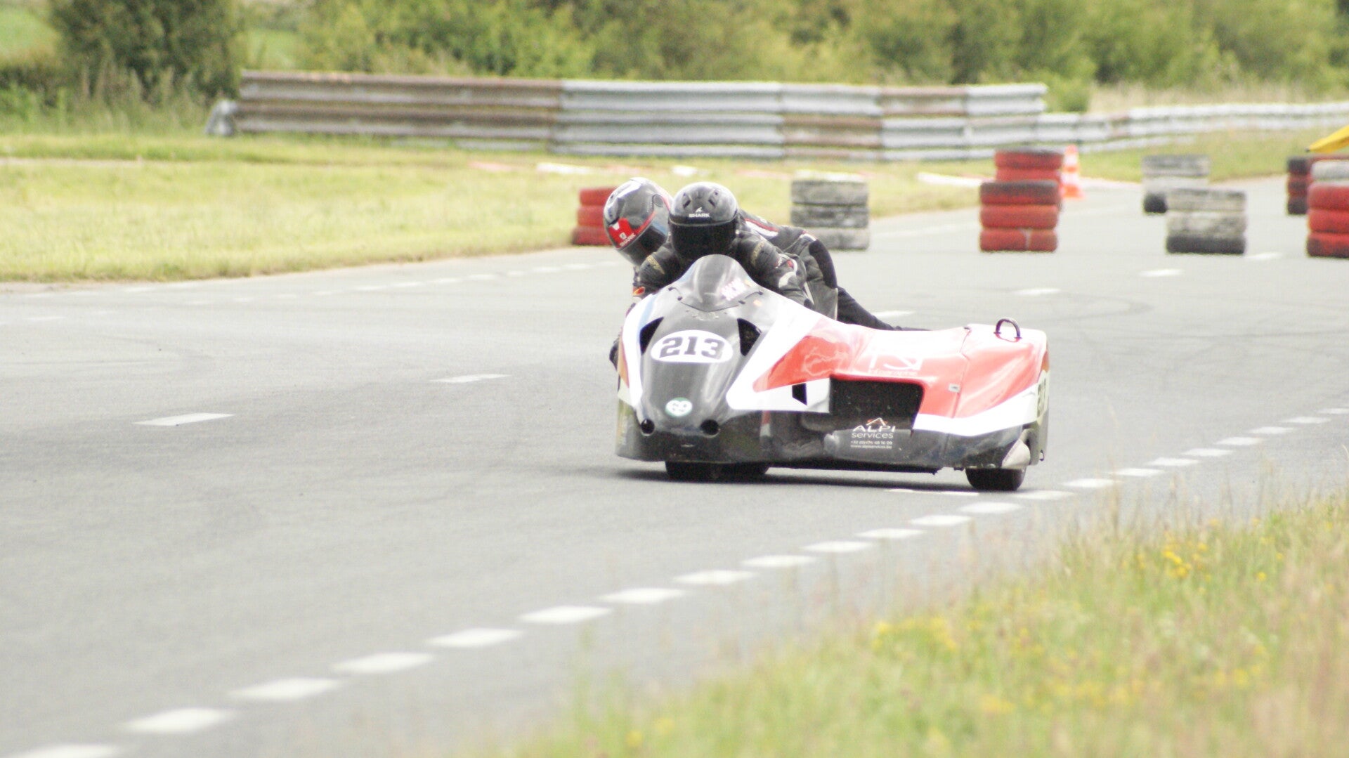 dsc08028-standard.jpg