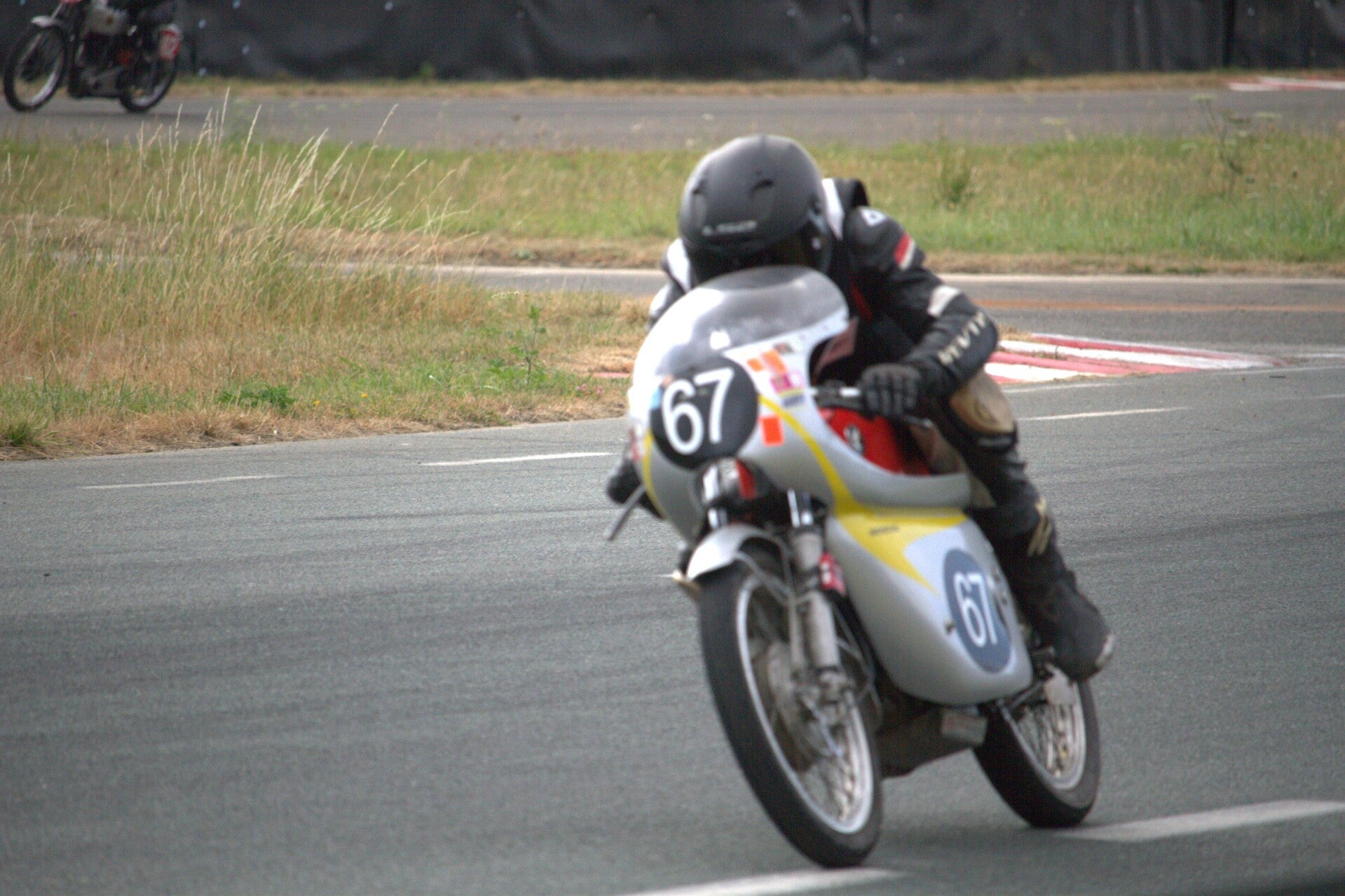 img_0862-standard.jpg