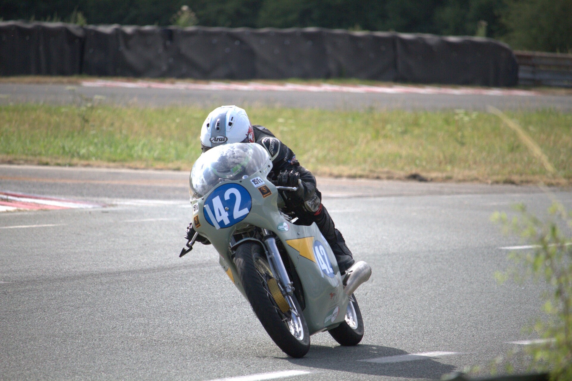 img_0896-copie-copie-standard.jpg
