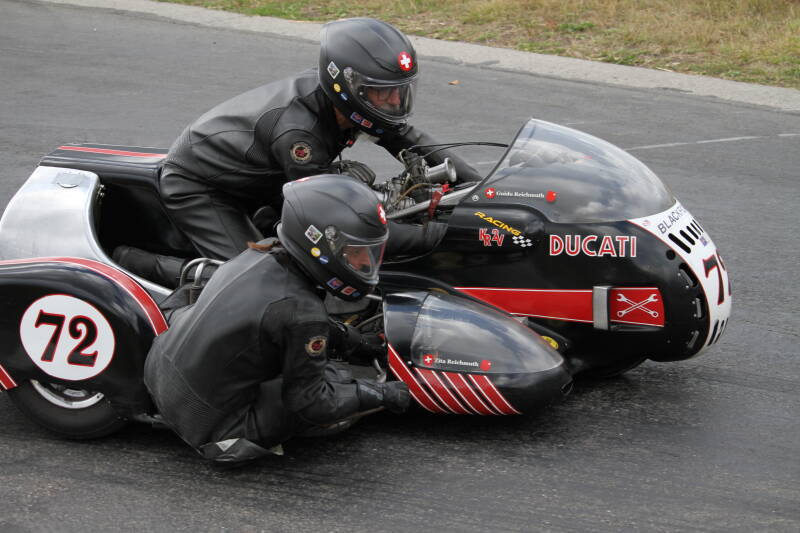 img_0924-standard-qgy9mz.jpg