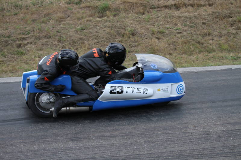 img_0971-standard-zbb6s1.jpg