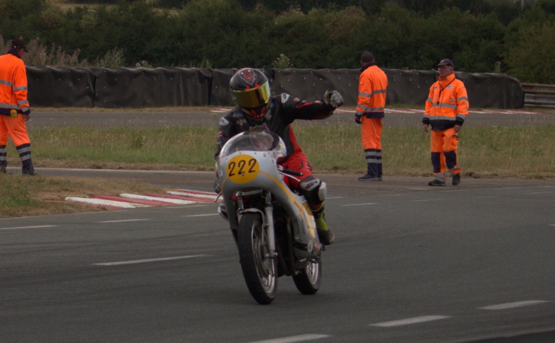 img_1005-standard.jpg