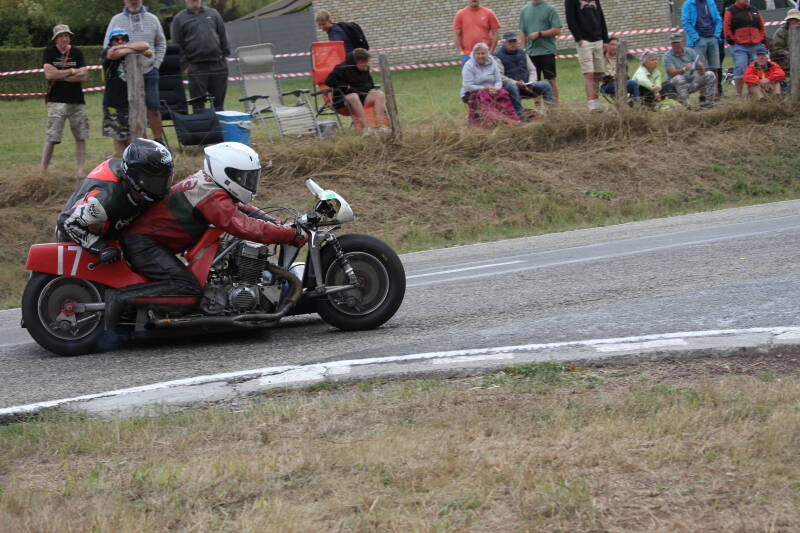 img_1010-standard-8csusp.jpg