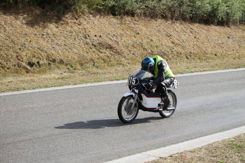 img_1073-standard-hgzr86.jpg