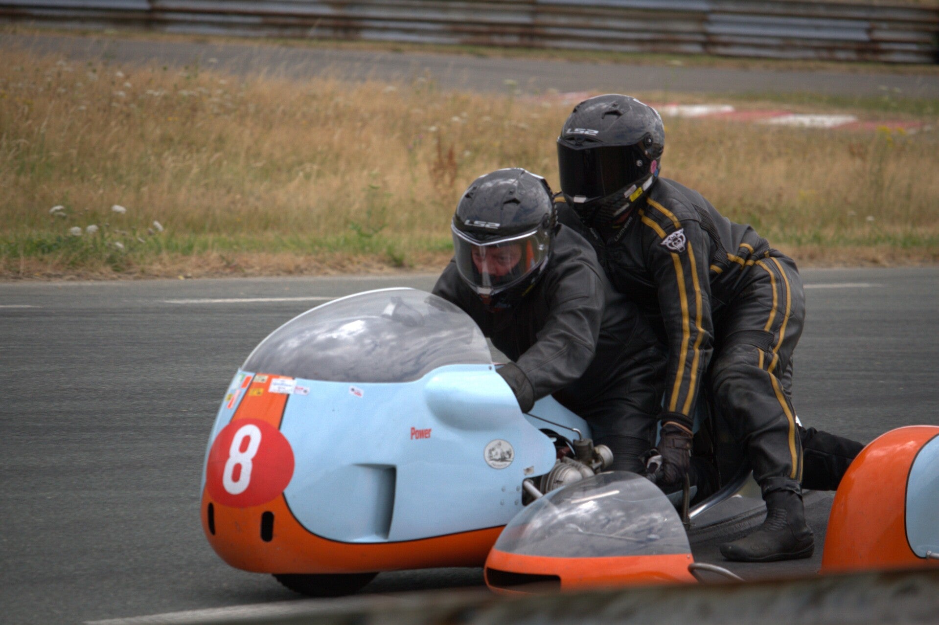 img_1101-standard.jpg