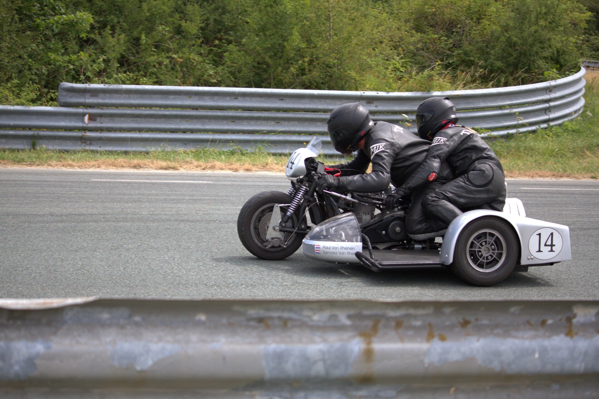 img_1123-standard.jpg