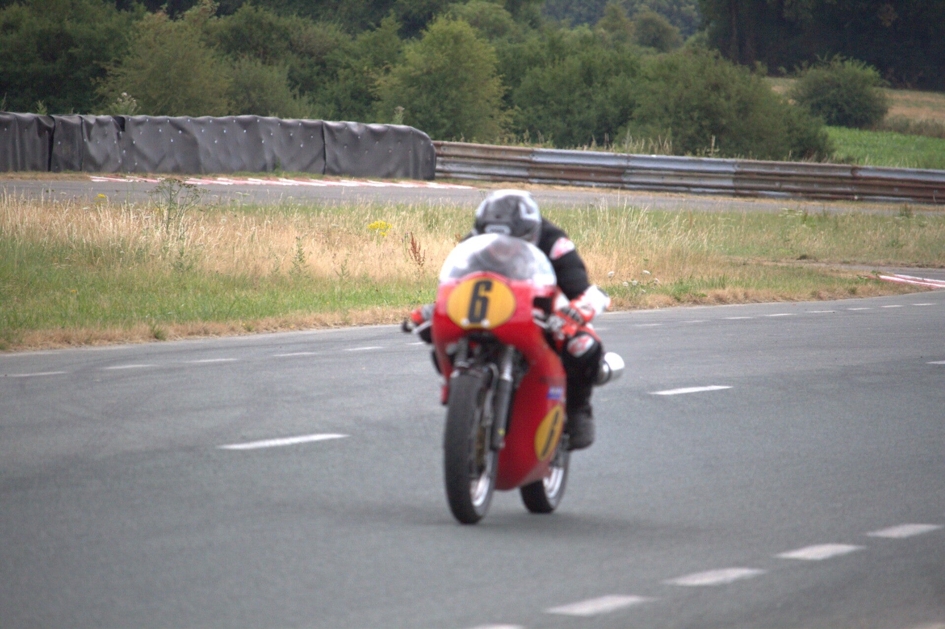 img_1194-standard-9cb3z2.jpg