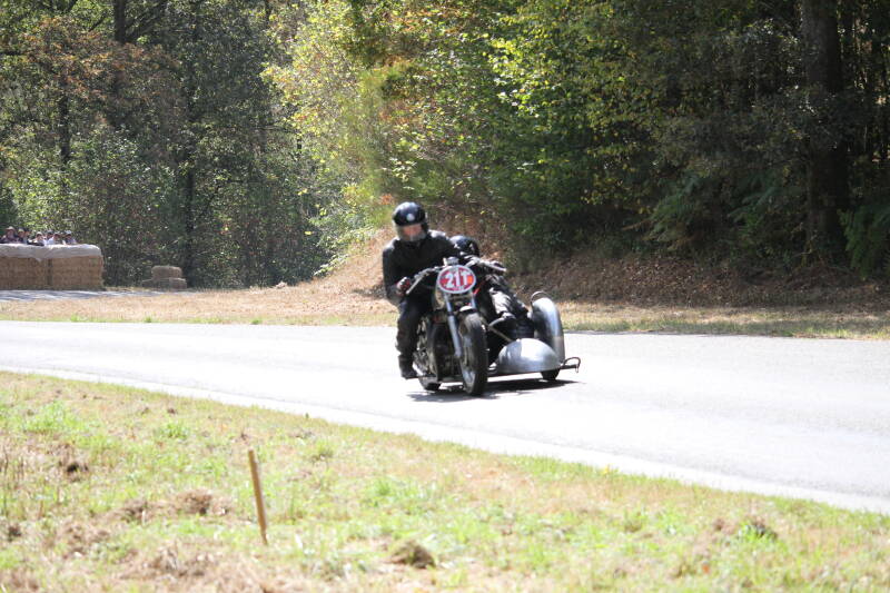 img_1550-standard-up27aq.jpg