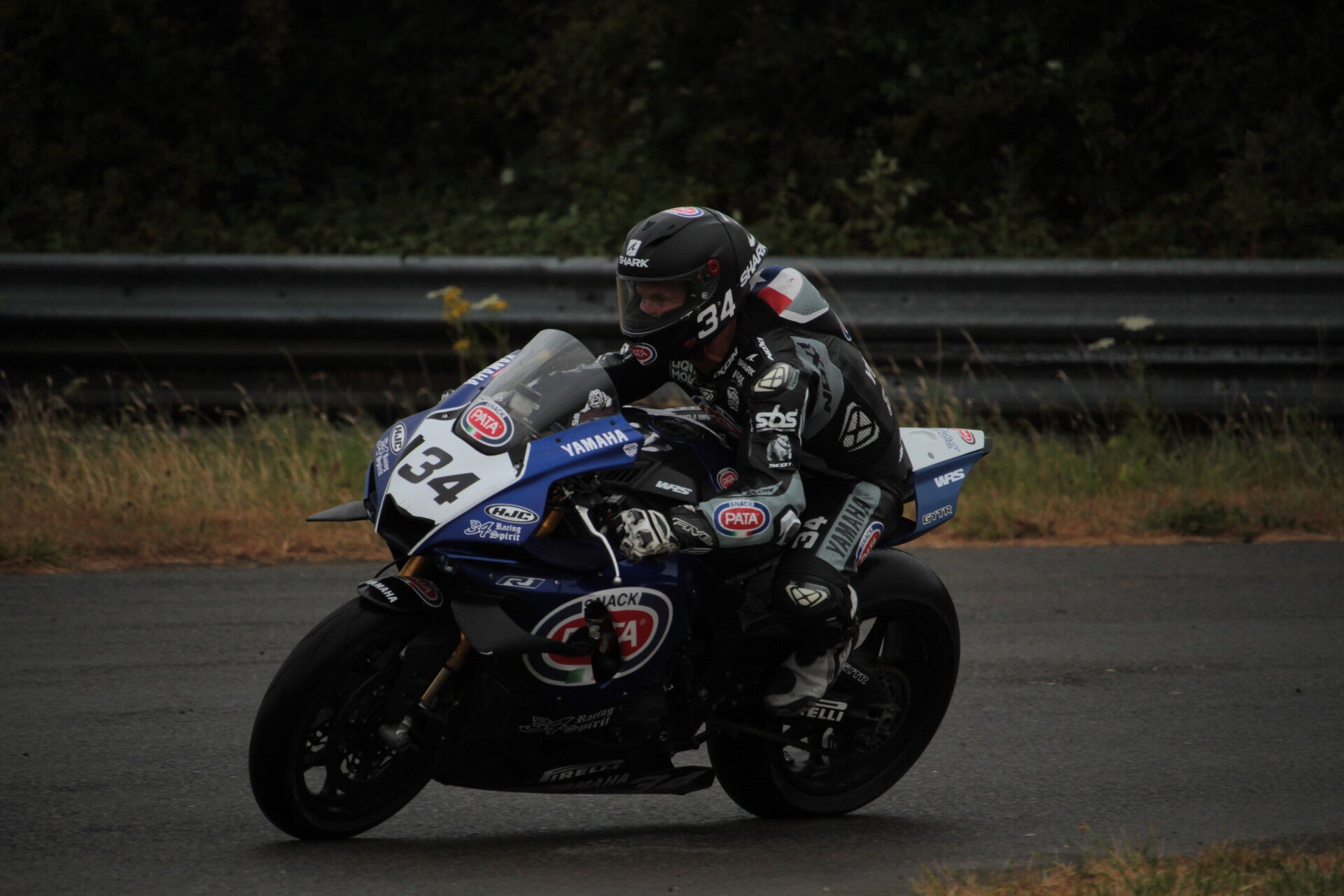 img_2135-standard-ep7jf1.jpg