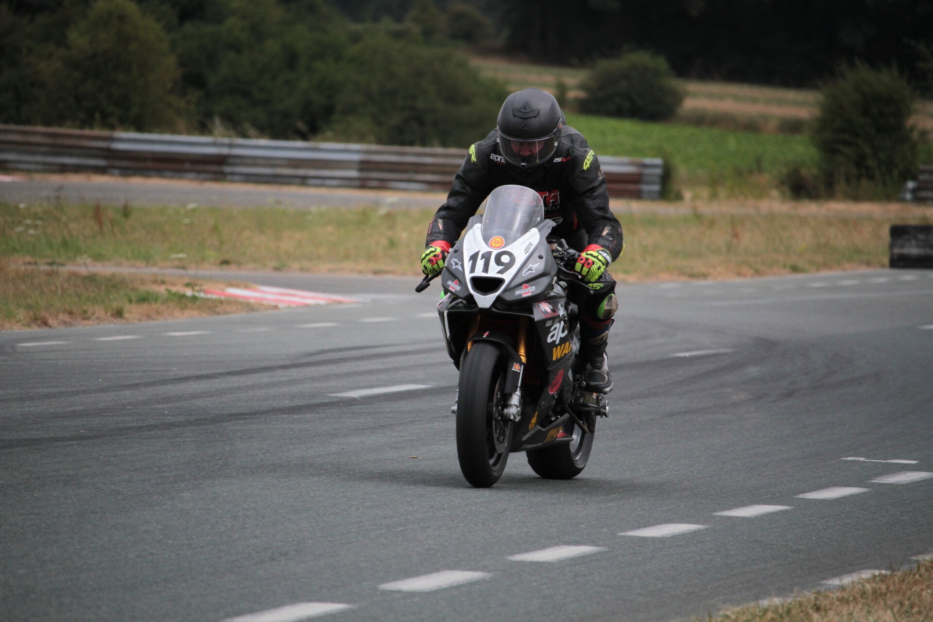 img_2514-copie-standard-s6v1io.jpg