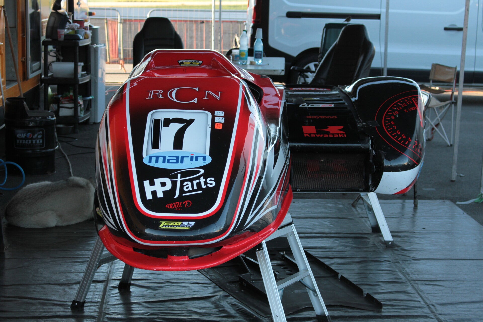 img_2687-standard-ysb69y.jpg