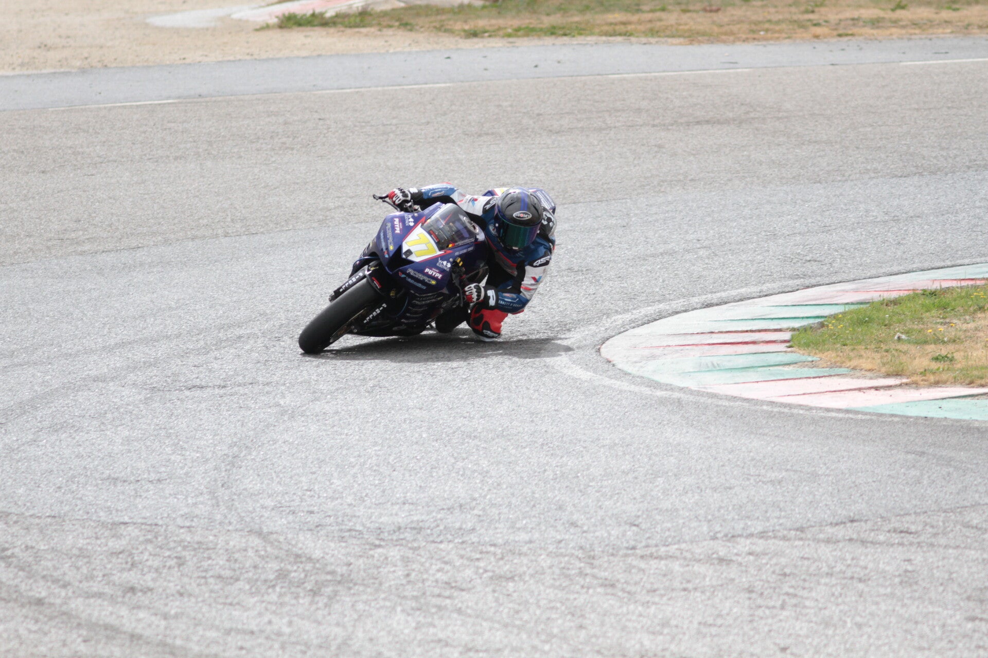 img_3425-standard-41kzmx.jpg