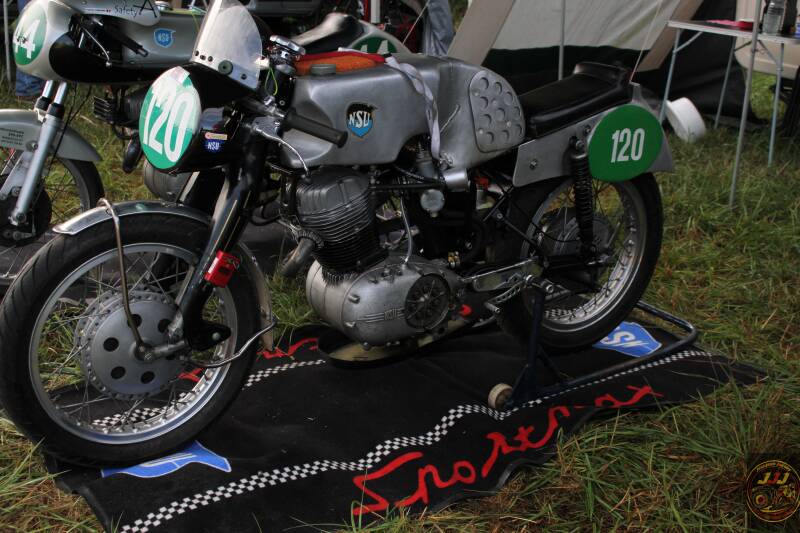 img_4104-standard.jpg
