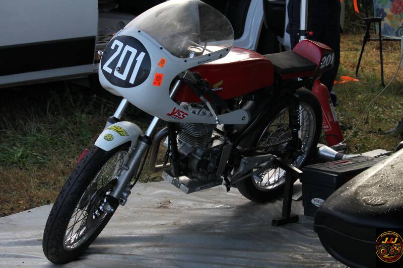 img_9520_0-standard.jpg