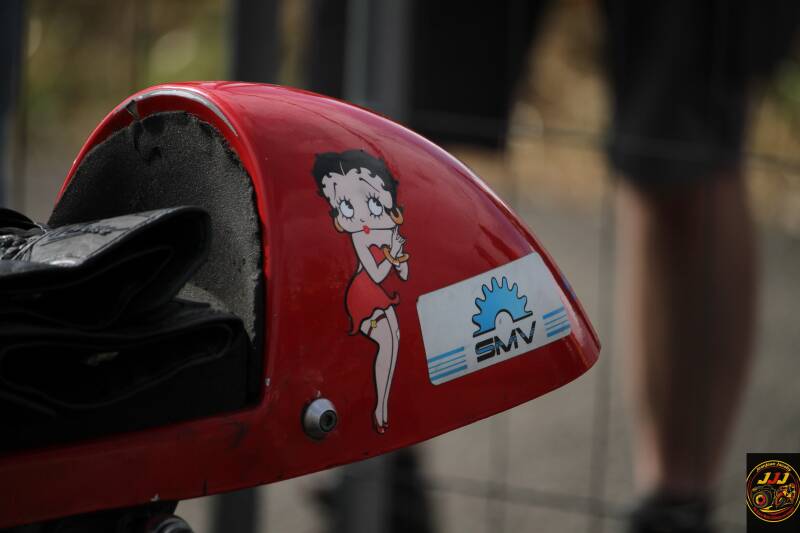img_9718_0-standard.jpg