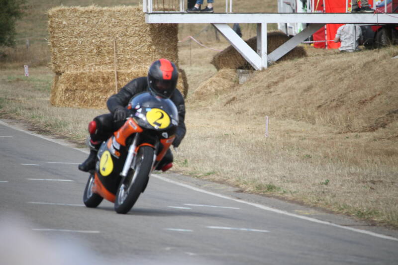 img_9858-standard-sy841t.jpg