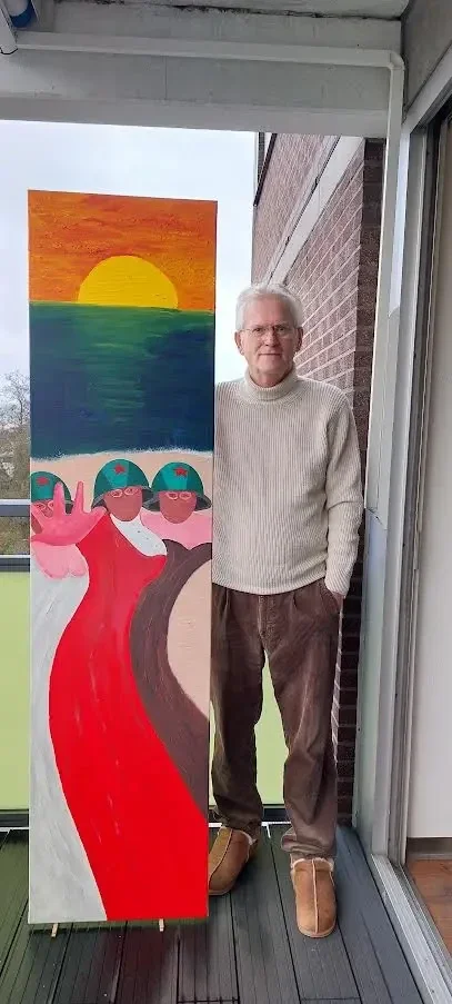 geurt ouwerkerk met een heel lang schilderij