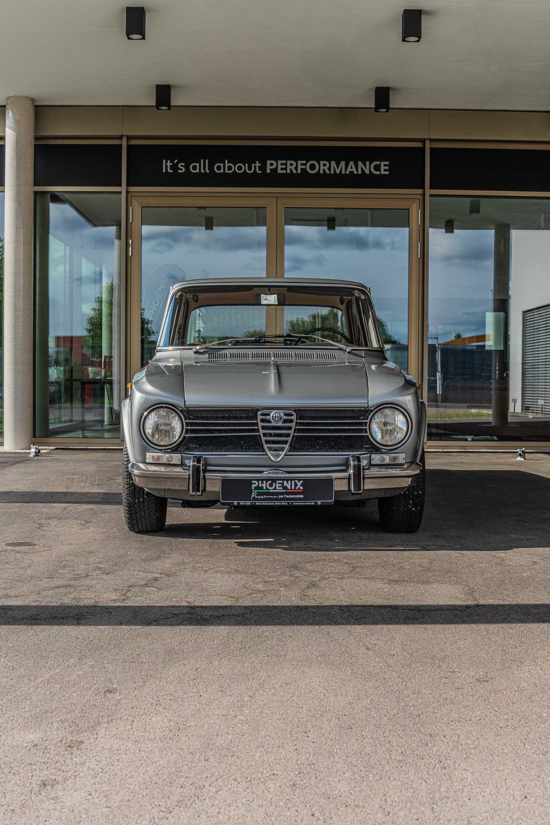 Alfa Romeo Giulia 1300 super