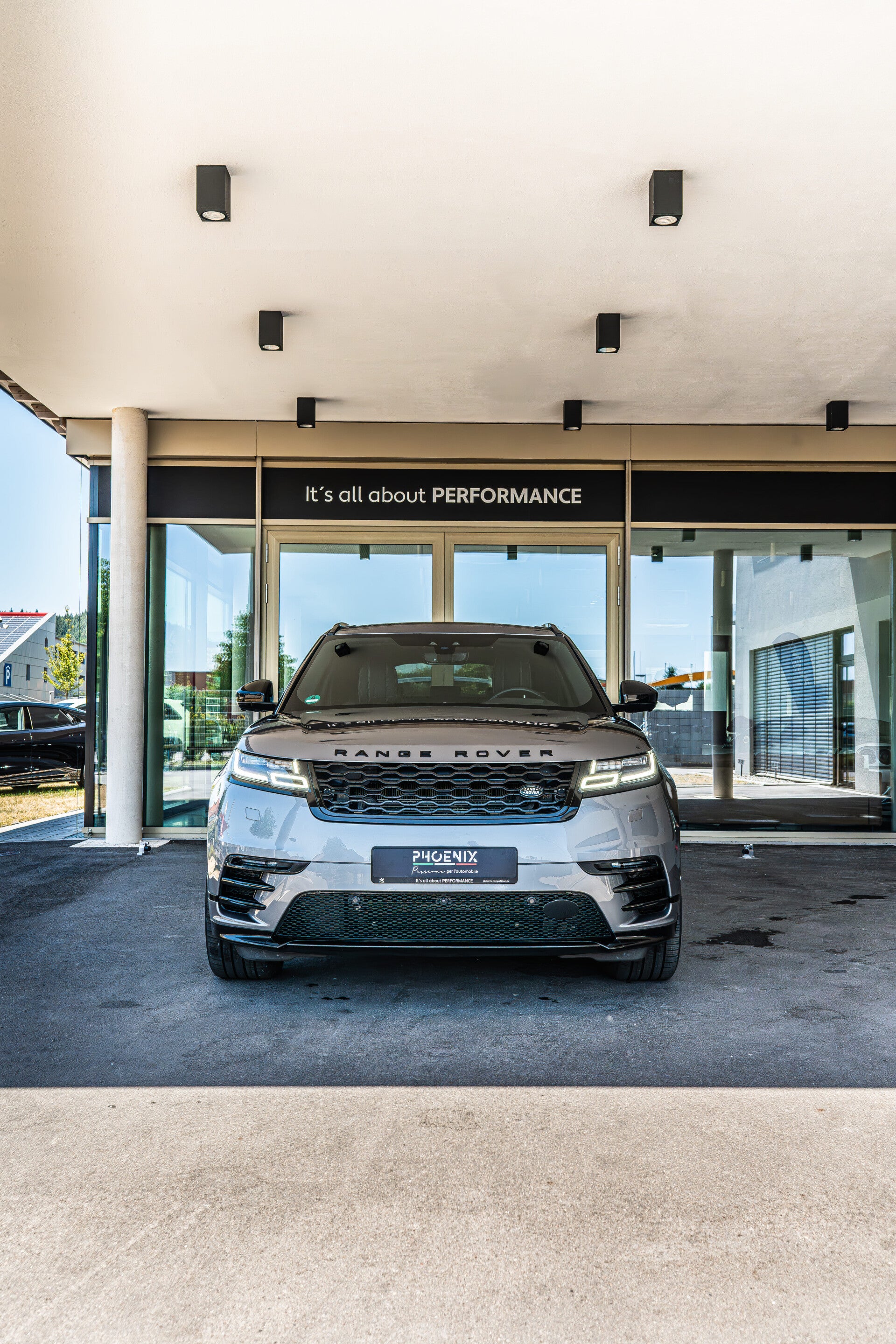 Land Rover Range Rover Velar R-Dynamic HSE