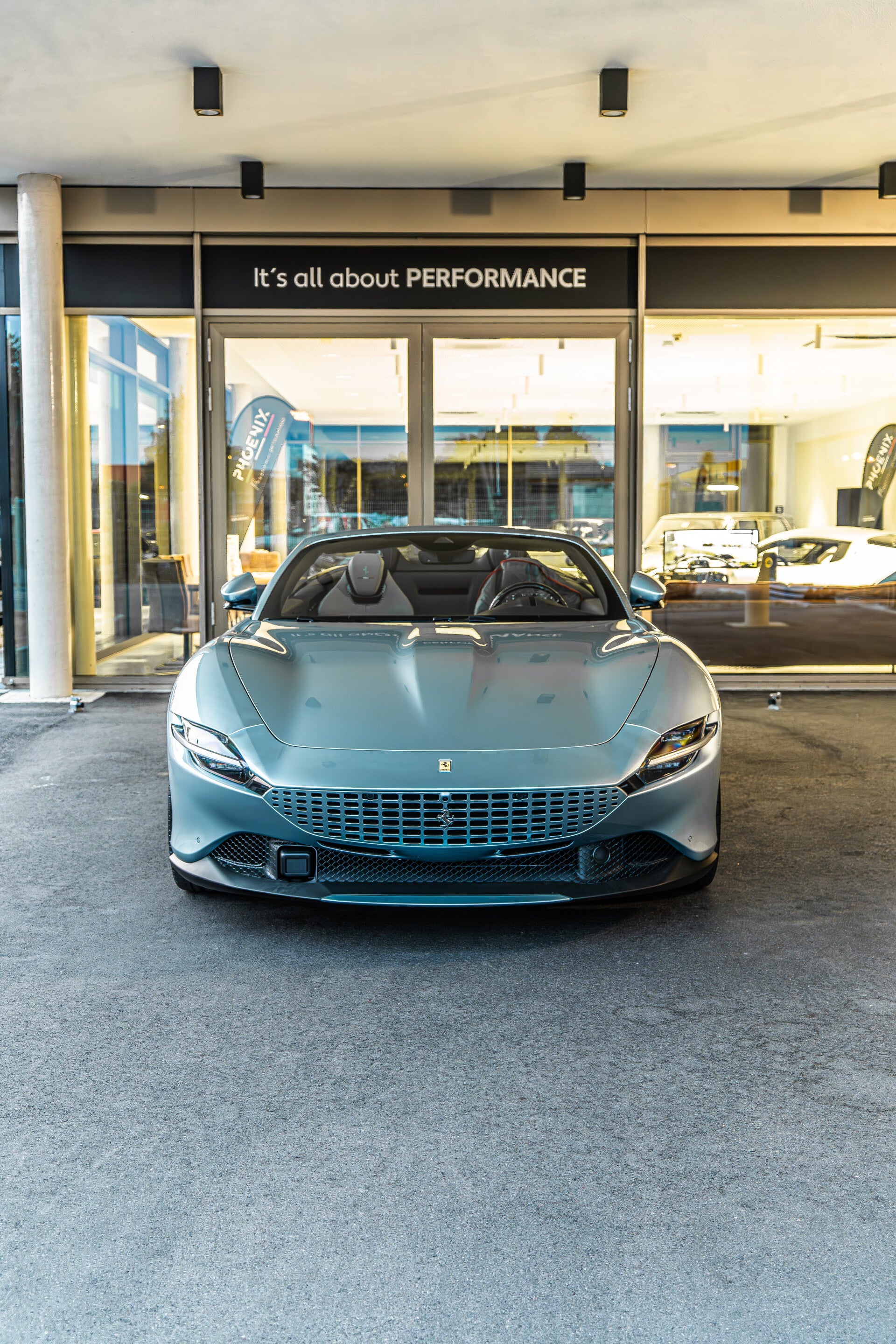 Ferrari Roma Spider Atelier