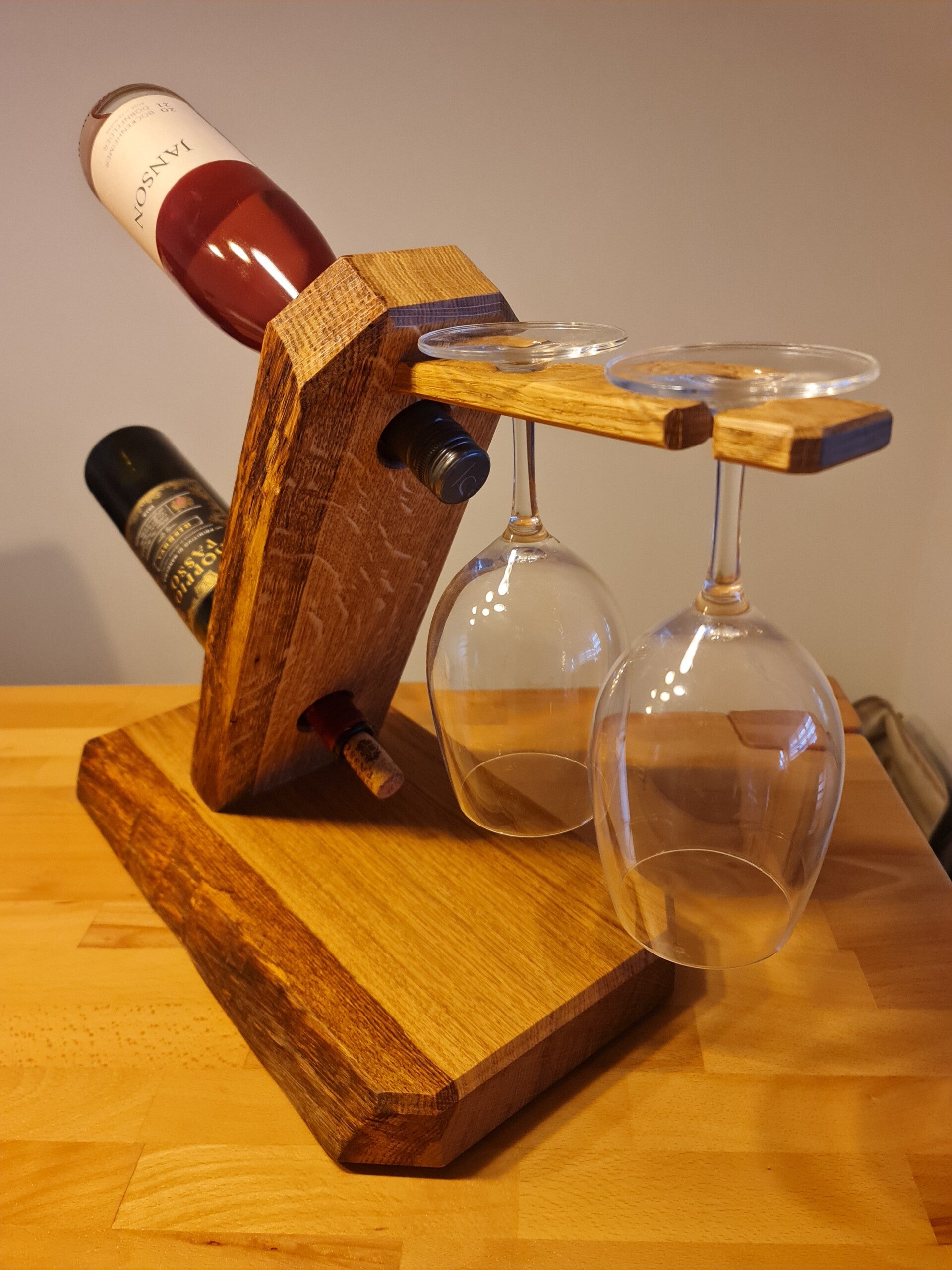 Weinflaschen- und Weinglas Halter