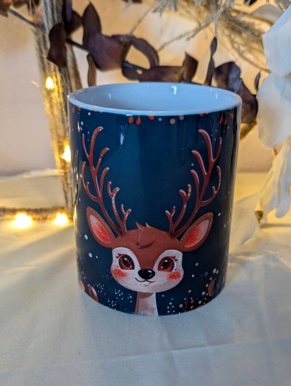 Tasse mit süßem Rentier