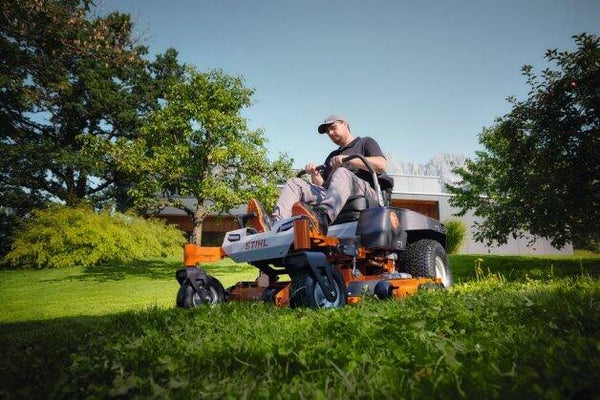 Stihl RZA 254 accu zero-turn zitmaaier (137cm)
