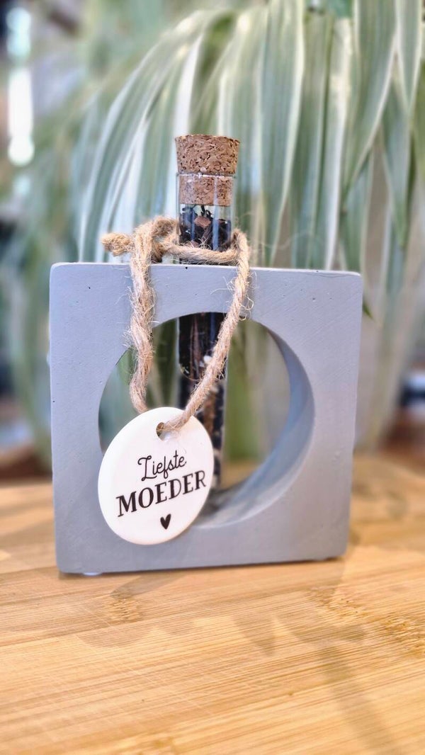 Thee houdertje voor 'Liefste Moeder'