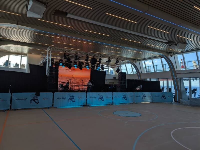 Fitness Studio Mein Schiff Relax  | www.top65.de