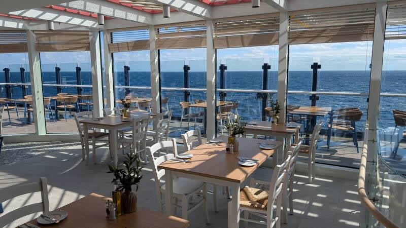 Taverna Dionysos Mein Schiff Relax  | www.top65.de