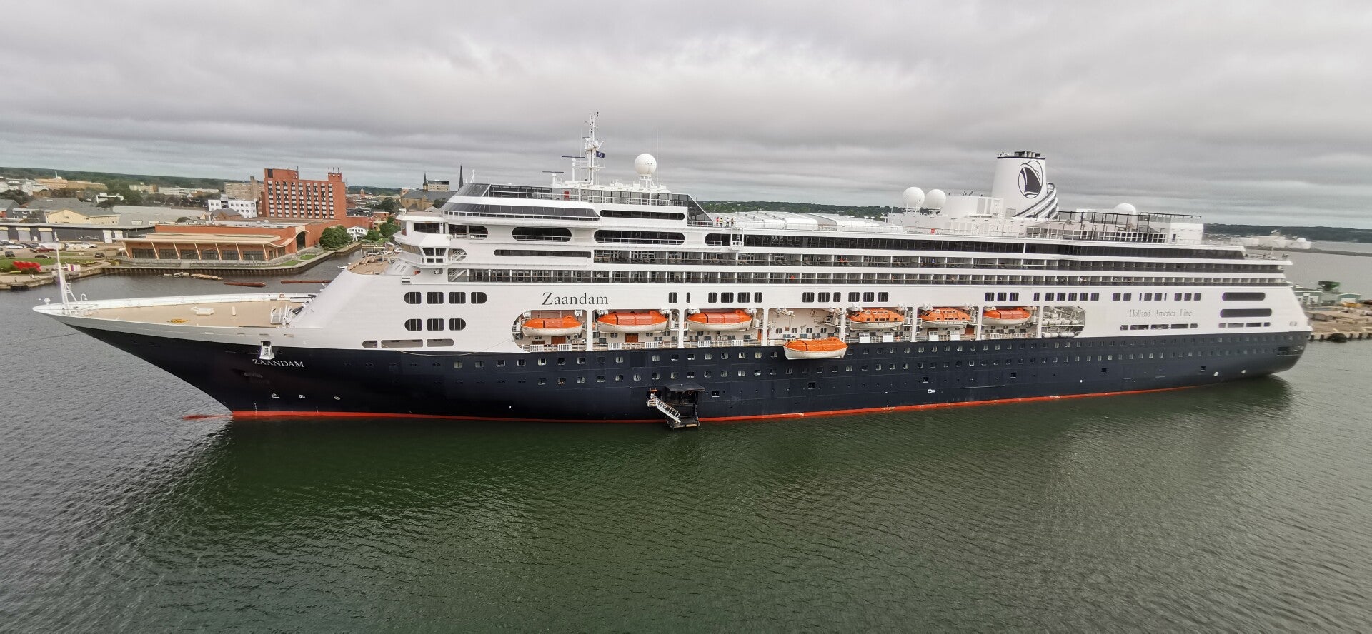 Zaandam Holland America Line | www.atlantisreisen.com