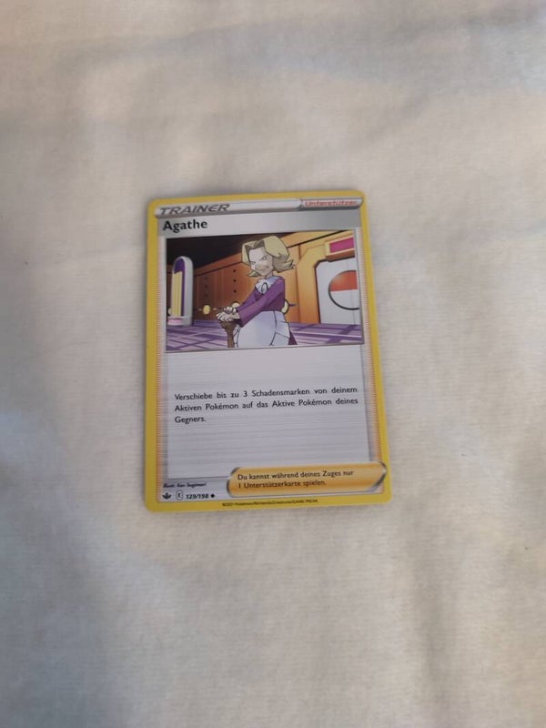 Pokemonkarte Deutsch "Trainer Agathe"