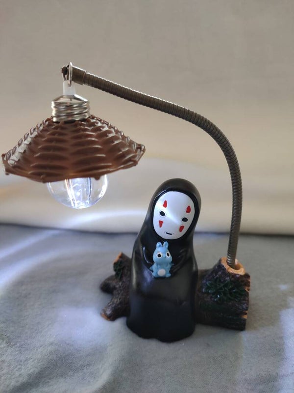 Chihiros Reise Nachtlicht "Ohngesicht"