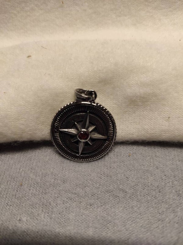 EtNox "Kompass mit Stein"