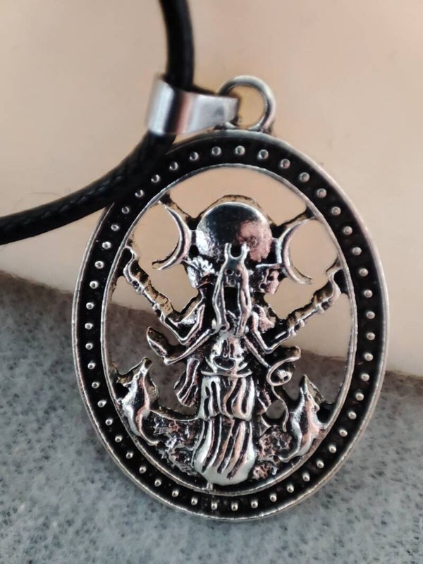 Halskette Lederriemen "Hecate"
