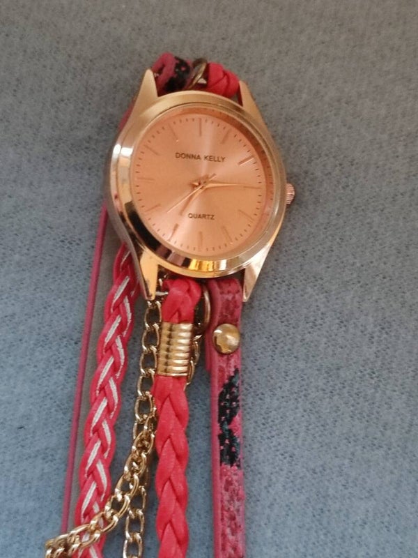 Donna Kelly Wickelarmbanduhr