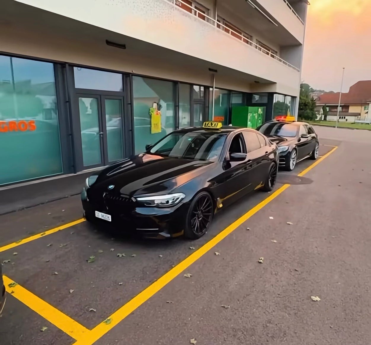 VAN TAXI SO Flughafentransfer Wolfwil
