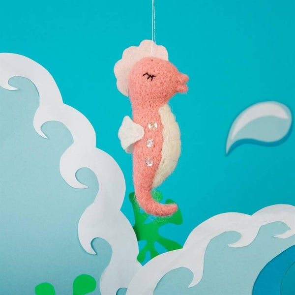 WONDERLAND PINK SEAHORSE