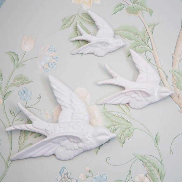 SWALLOW WALL DECORATIONS WHITE- SET OF 3