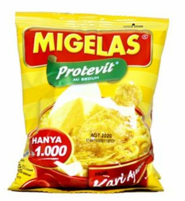 C068 :  Mie Gelas Kari Ayam   28g x 10 sachet
