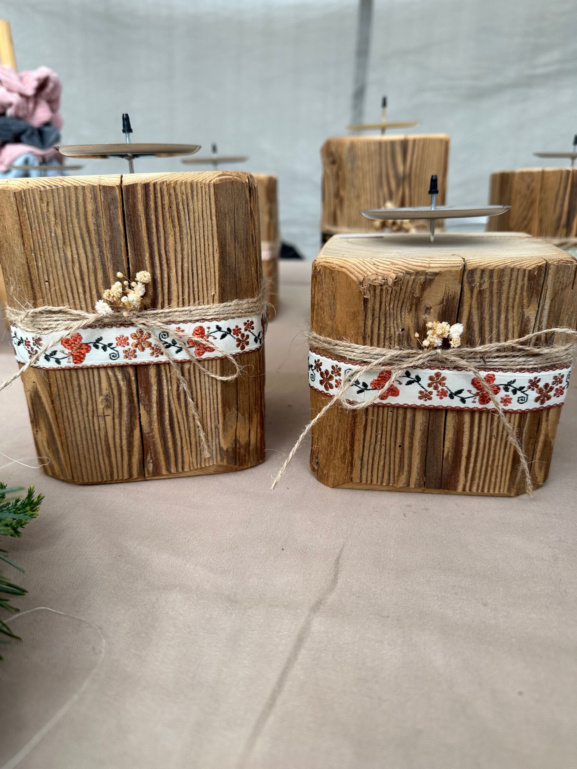 Kerzenständer holz schmetterlinge