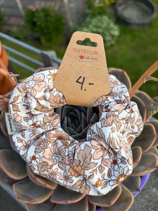 Scrunchie Blümchen