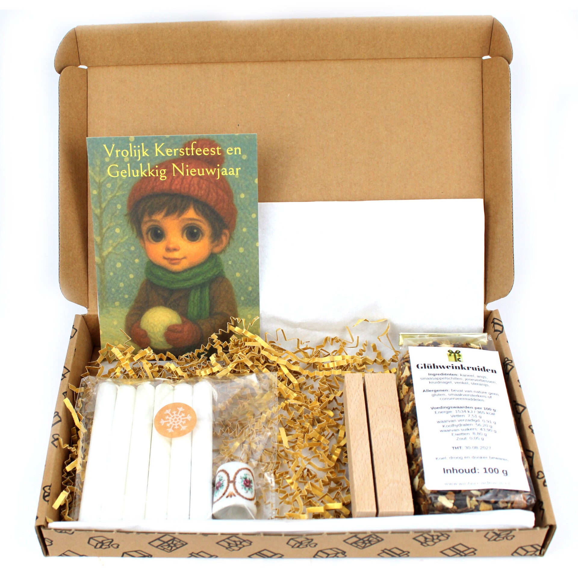 Mini kandelaar met 6 witte kaarsen + Glühweinkruiden (100g) en Kerstkaart naar keuze in houten houder