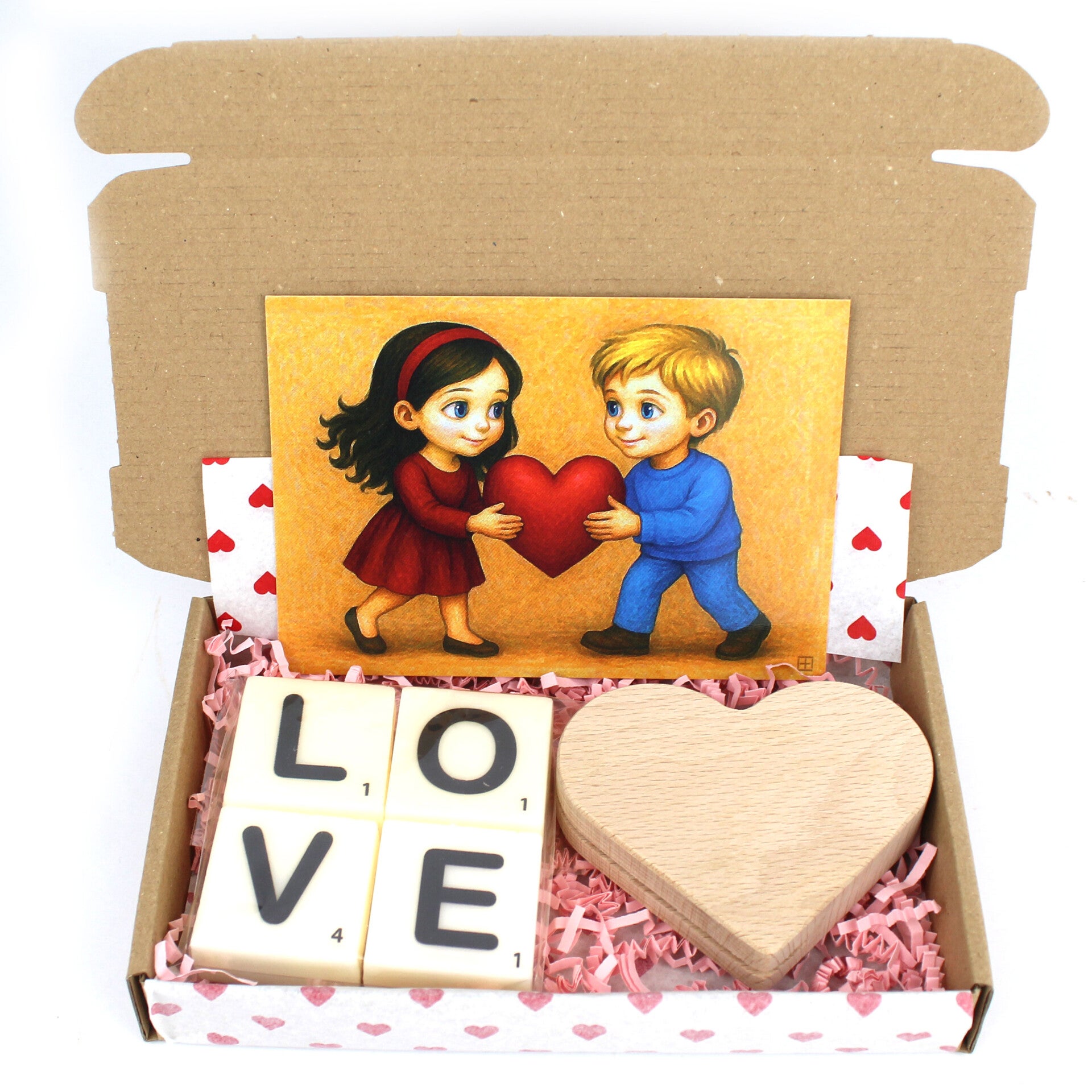 4 letterkaarsen  LOVE of ♥YOU met lieve kaart in een houten hart