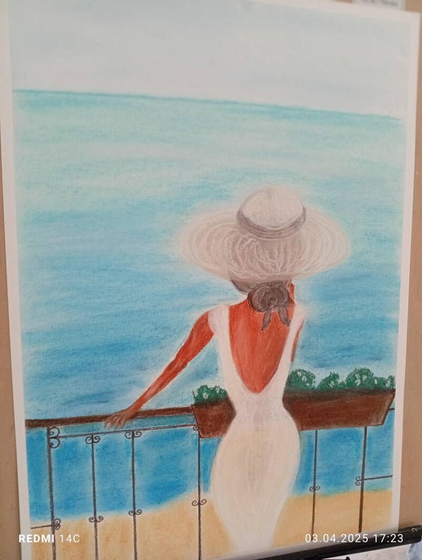 Frau auf dem Balkon
