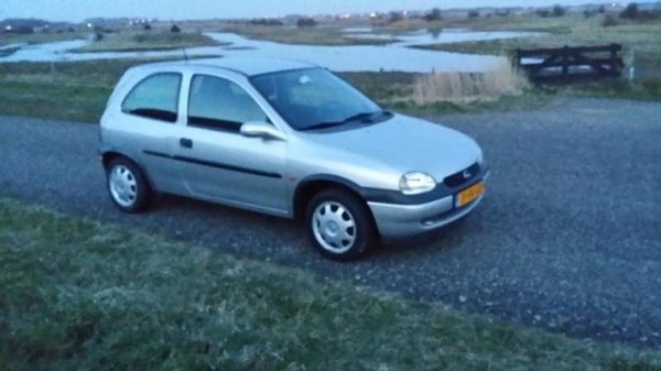 Opel Corsa Onyx 1.2 16V