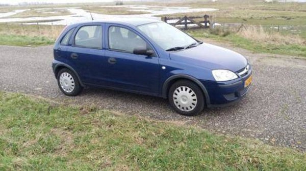 Opel Corsa 1.2 16V Rhythm 5 deurs