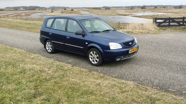 Kia Carens 1.8 16V LX G3