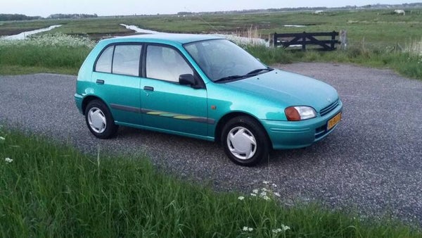 Toyota Starlet 1.3 16V 5 deurs